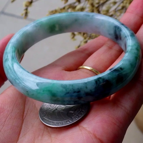 Certified Green 100% Natural A JADE Jadeite Bangle Bracelet 玉镯 56mm - Picture 1 of 10